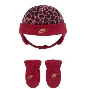 Nike Baby Girls Trapper Hat & Mittens Set Burgundy/Leopard Print NEW NWT
